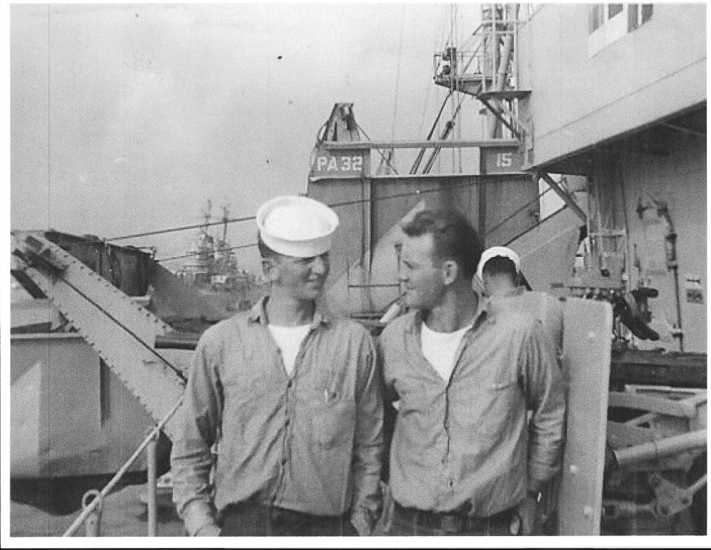 USSCalvert(APA-32)-DeckPhotos-early1950s-003